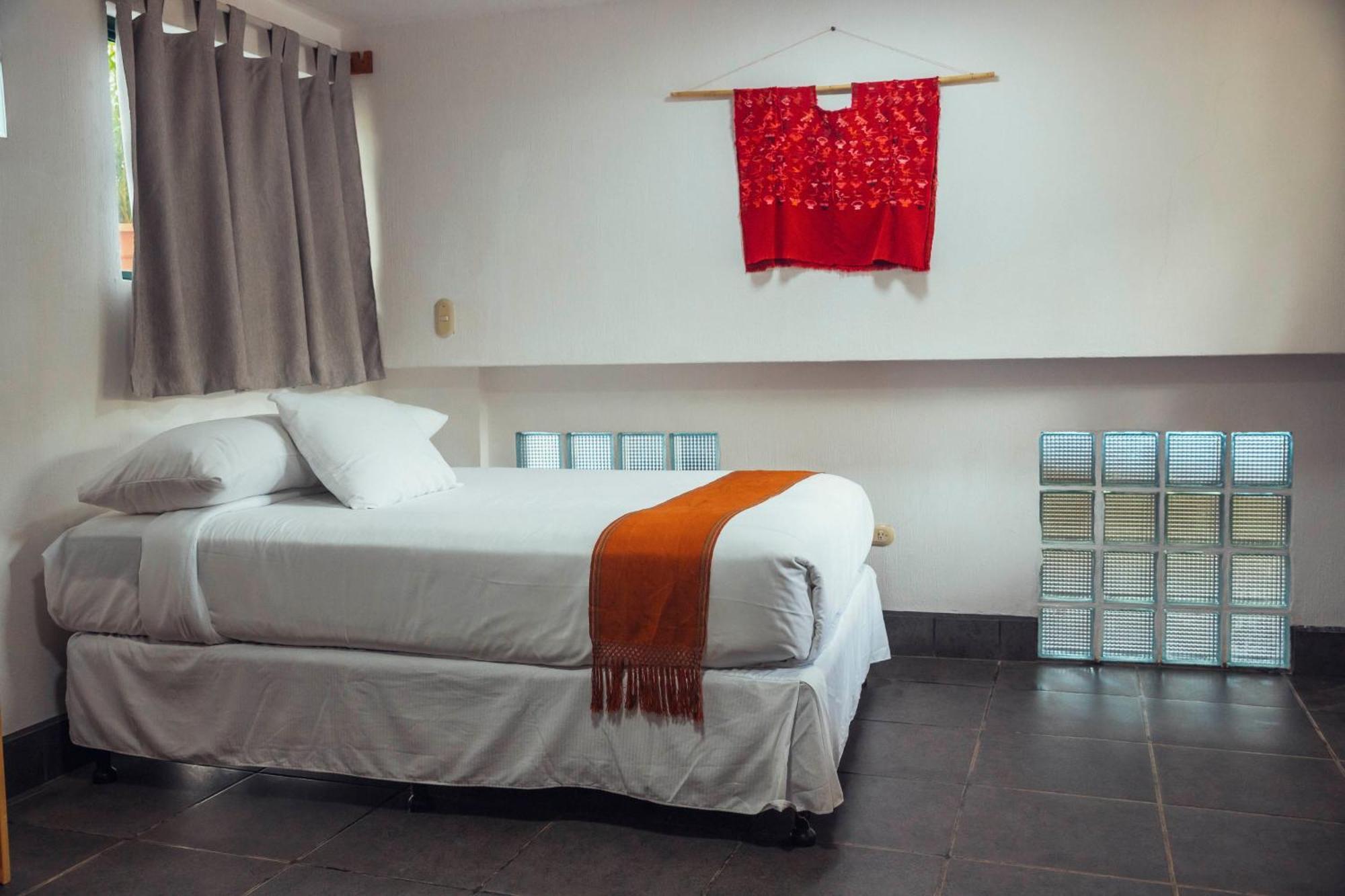 El Dragon Hotel 圣马科斯拉拉古纳 外观 照片